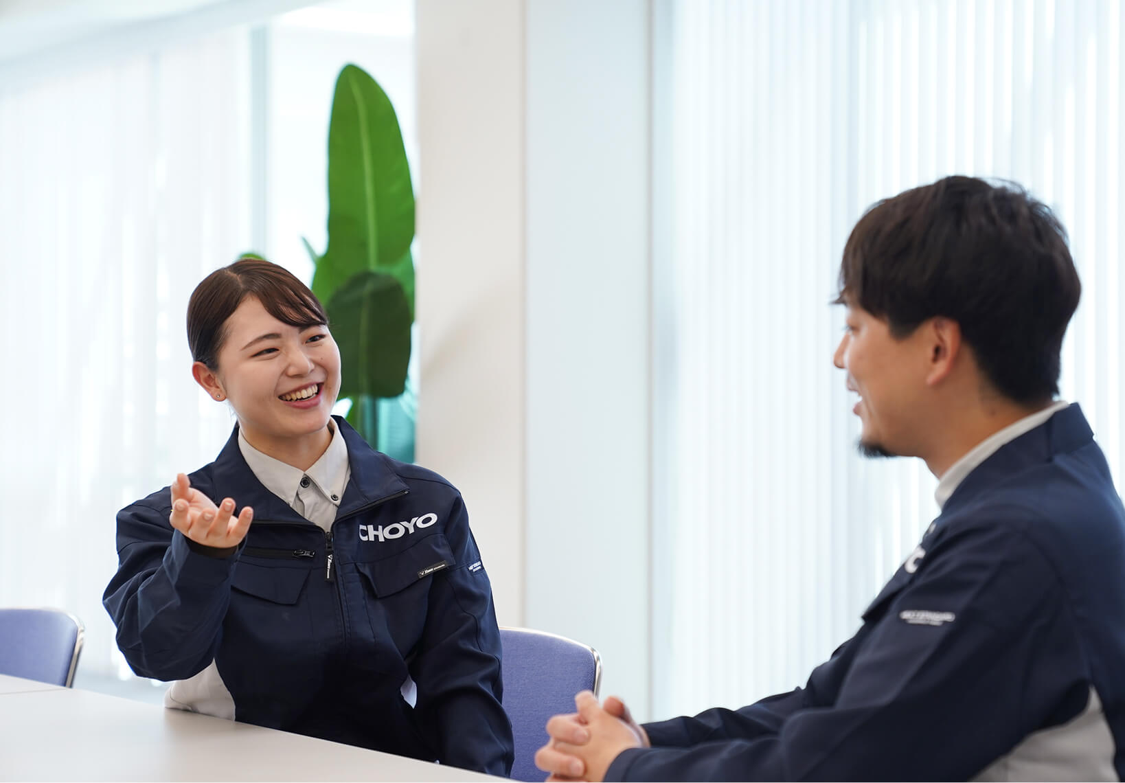 談笑するSさんとAさん